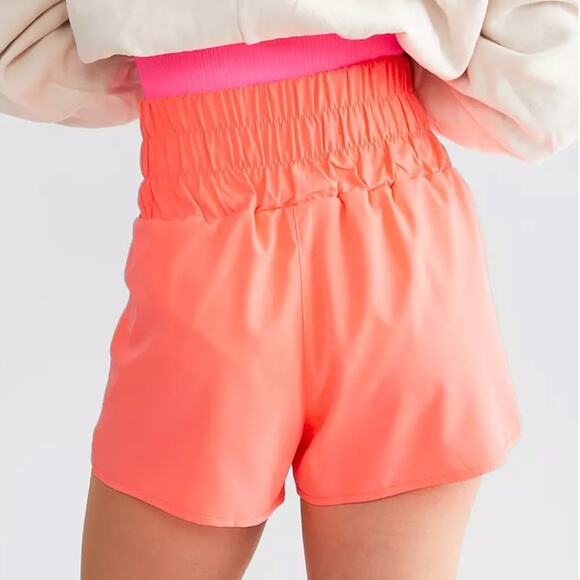 New In Large Coral Active Stretch Short - Picture 3 of 9